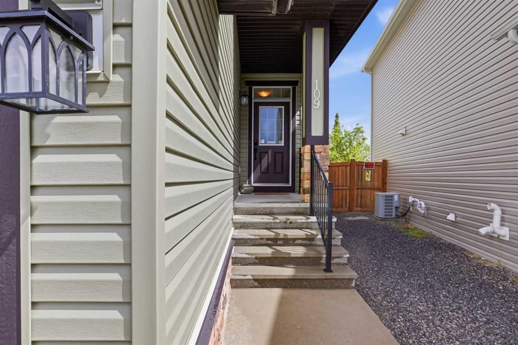 109 Evansdale Landing NW, Calgary — photo 3 of 50