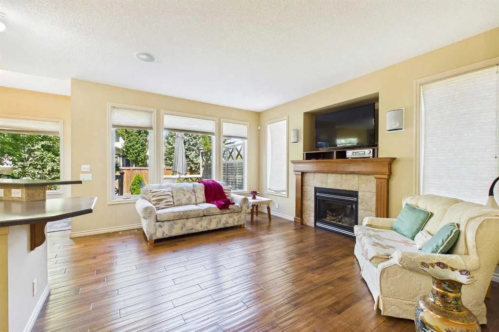 306 Tuscany Vista Road NW, Calgary — photo 4 of 47