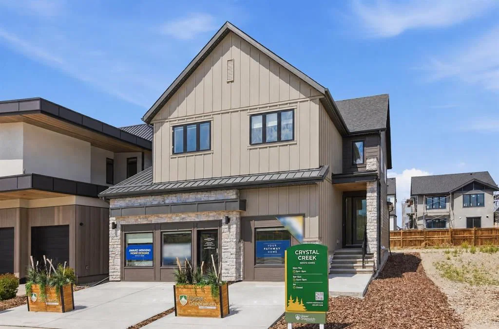 364 Greenwich Drive NW, Calgary — photo 2 of 49