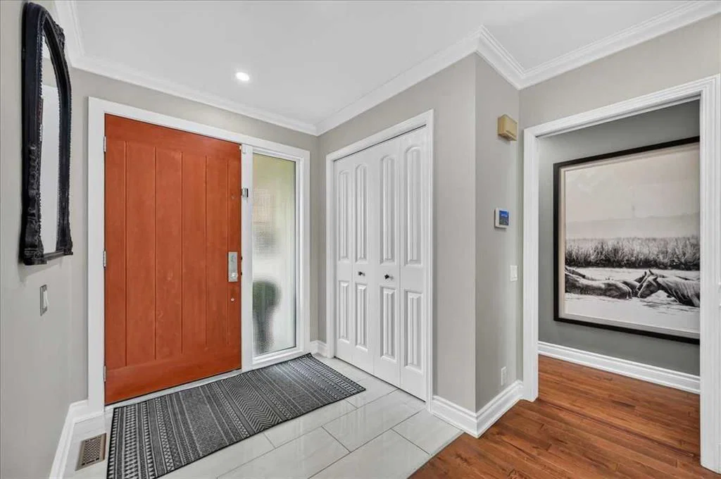 756 Strathcona Drive SW, Calgary — photo 3 of 49