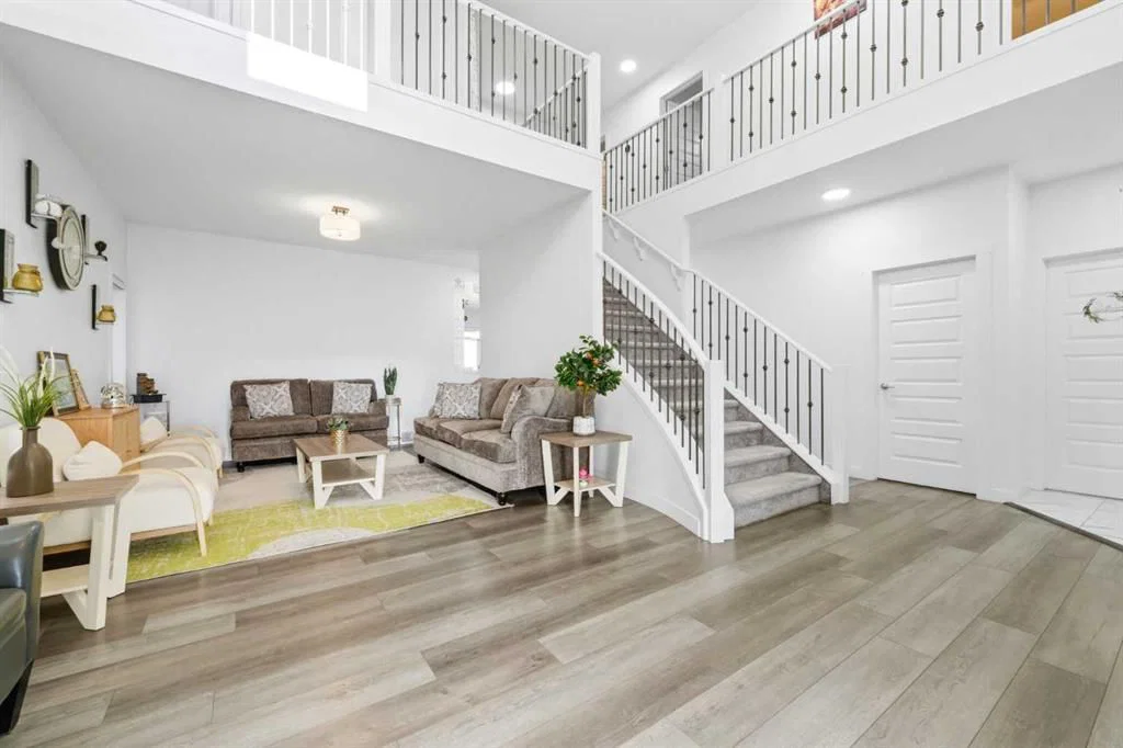 109 Homestead Crescent NE, Calgary — photo 4 of 49