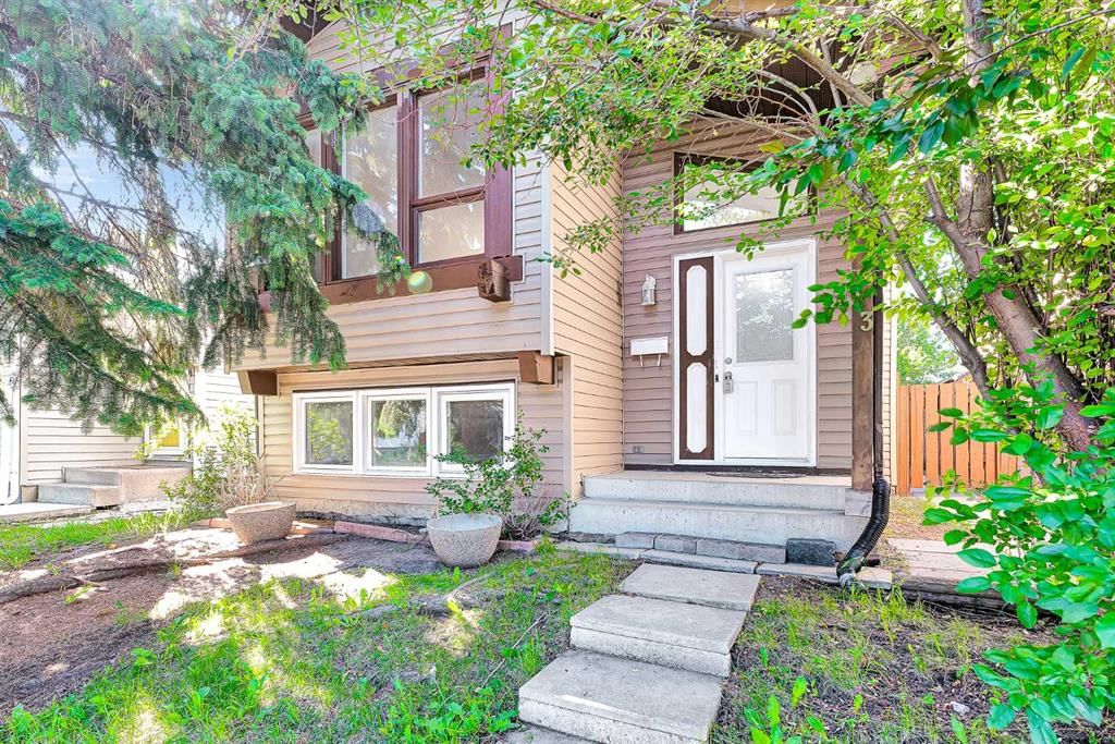 43 Taraglen Road NE, Calgary — photo 2 of 45