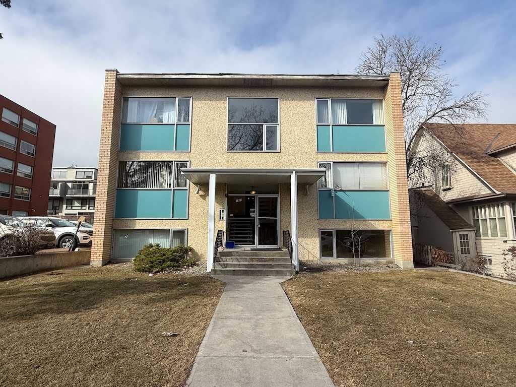 1803 9 Street SW, Calgary — photo 2 of 33