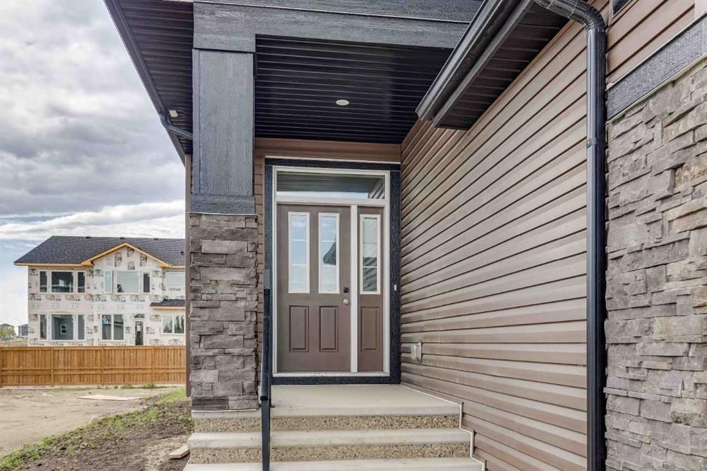 102 Bridgeport Landing, Chestermere — photo 4 of 40