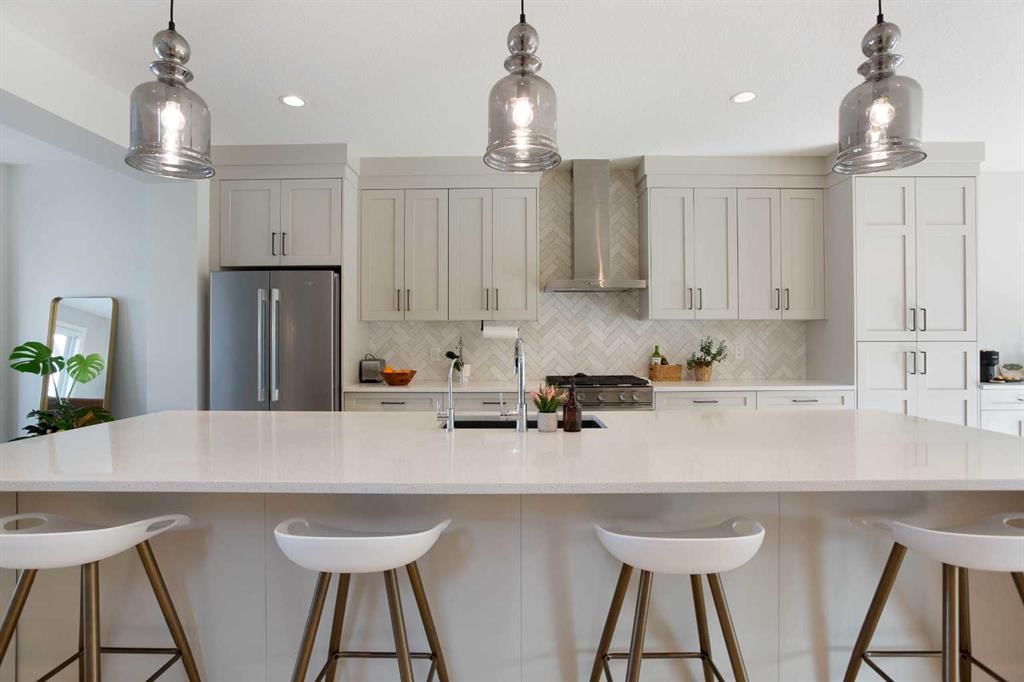 290 Sage Meadows Green NW, Calgary — photo 3 of 42
