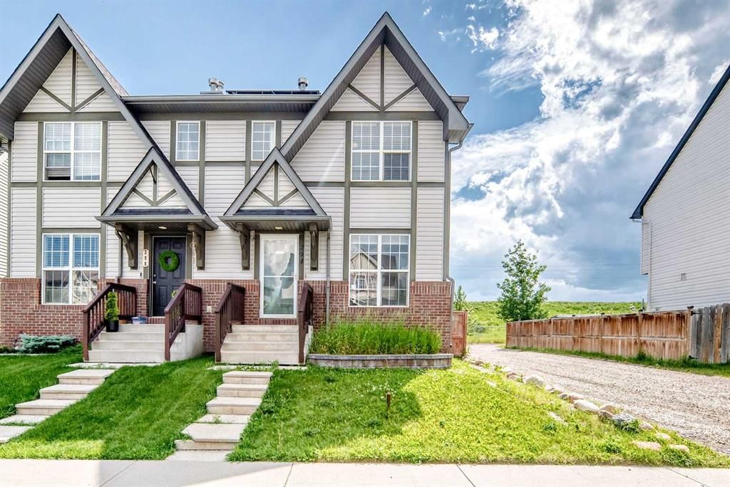 294 Elgin View SE, Calgary — main listing photo