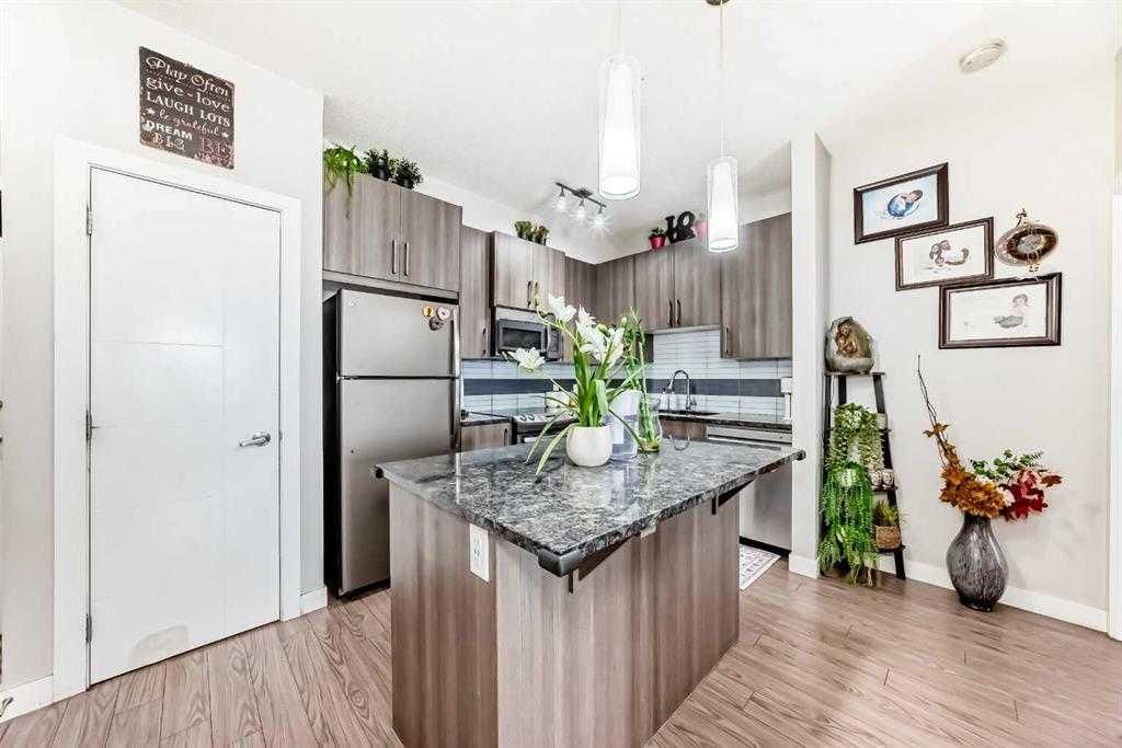 308, 12 Sage Hill Terrace NW, Calgary — photo 3 of 32
