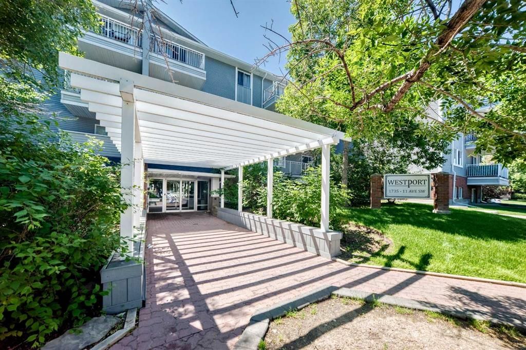 204, 1735 11 Avenue SW, Calgary — main listing photo