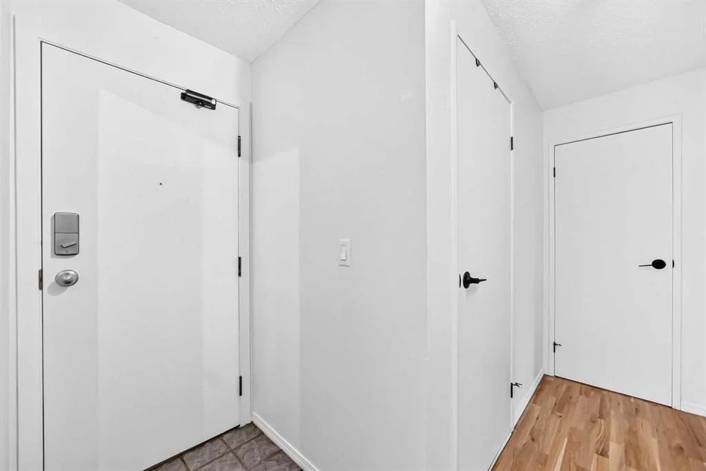 204, 1735 11 Avenue SW, Calgary — photo 5 of 42