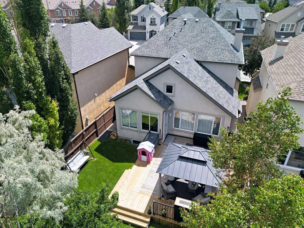 161 Cranleigh Bay SE, Calgary — photo 4 of 47