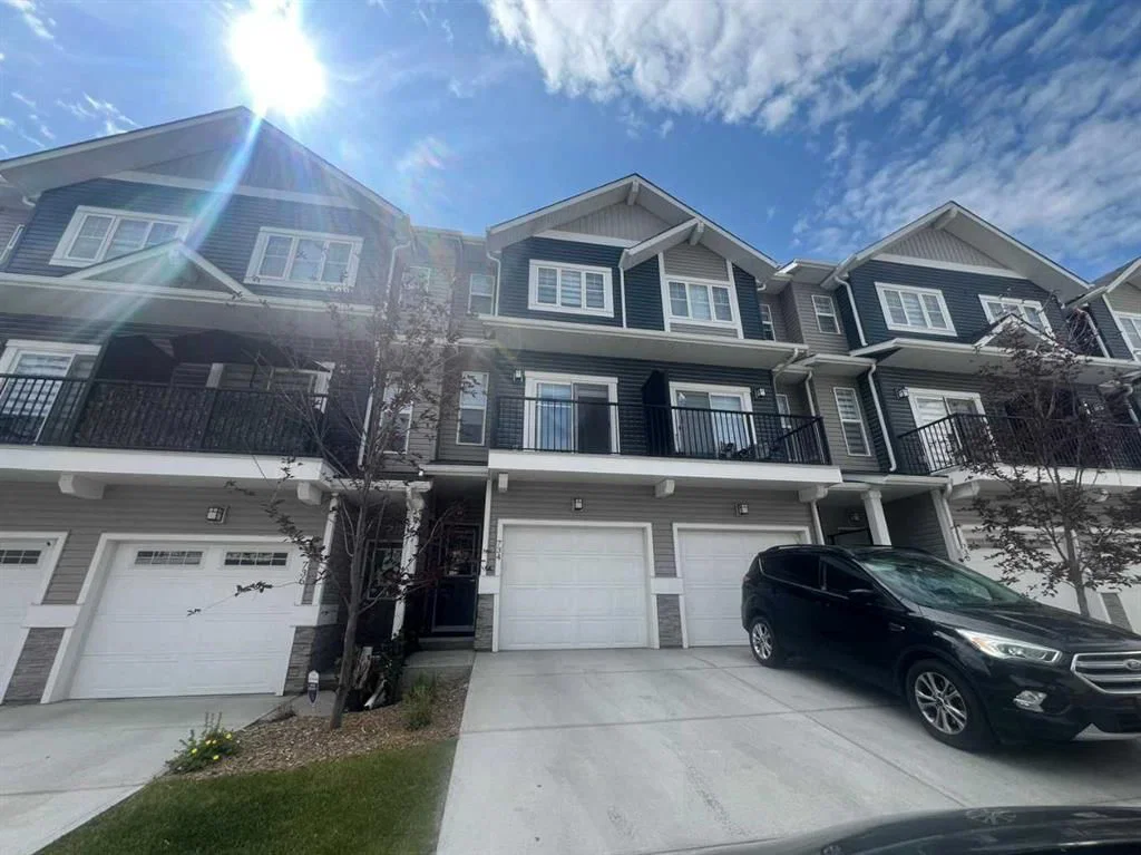 734 Sage Hill Grove NW, Calgary — main listing photo