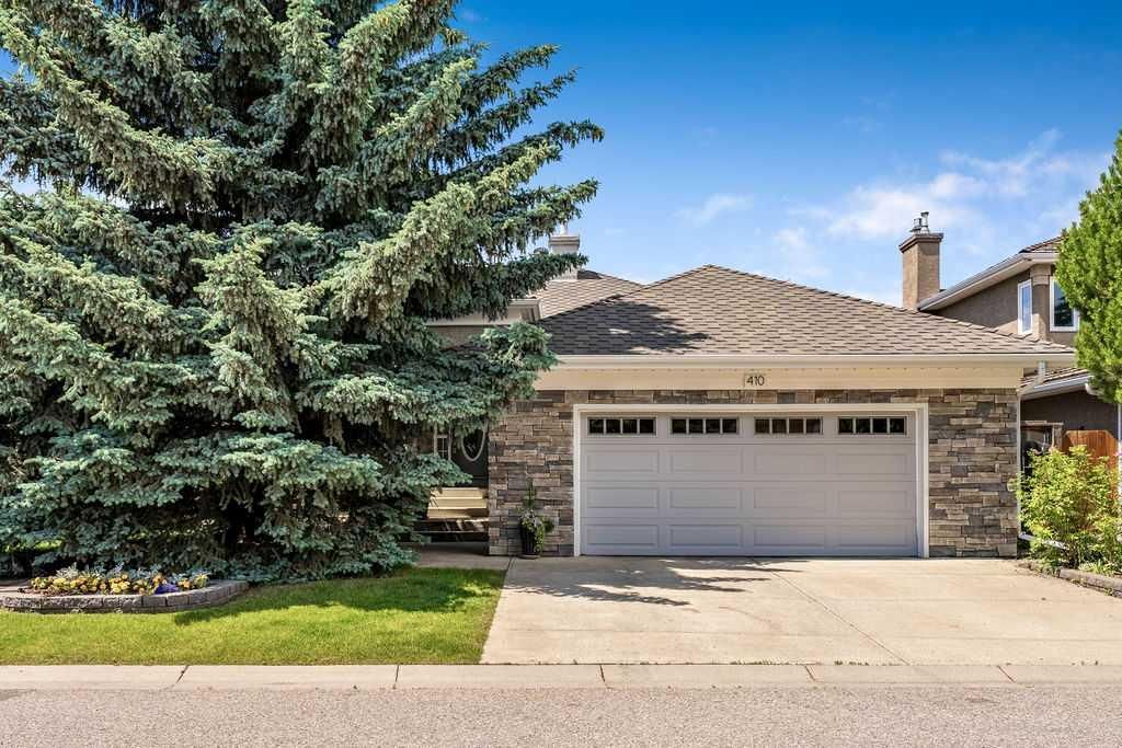 410 Mt Sparrowhawk Place SE, Calgary — photo 2 of 47