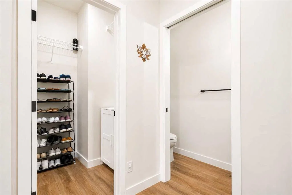 267 Belmont Heath SW, Calgary — photo 4 of 50
