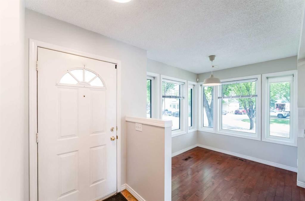 166, 388 Sandarac Drive NW, Calgary — photo 4 of 42