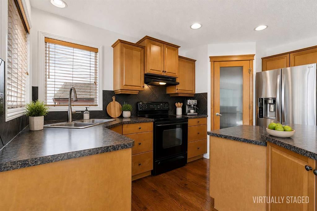 112 Panamount Rise NW, Calgary — photo 4 of 50