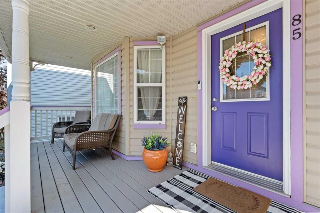 85 Evermeadow Manor SW, Calgary — photo 2 of 36