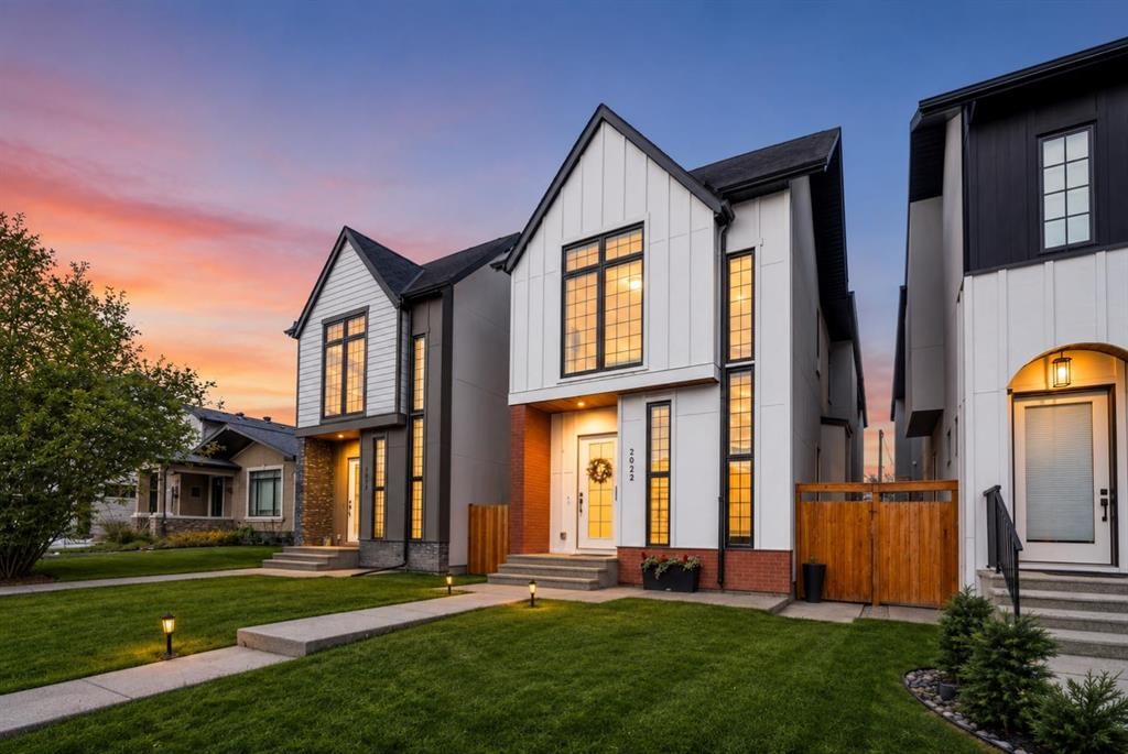 2022 50 Avenue SW, Calgary — photo 2 of 48