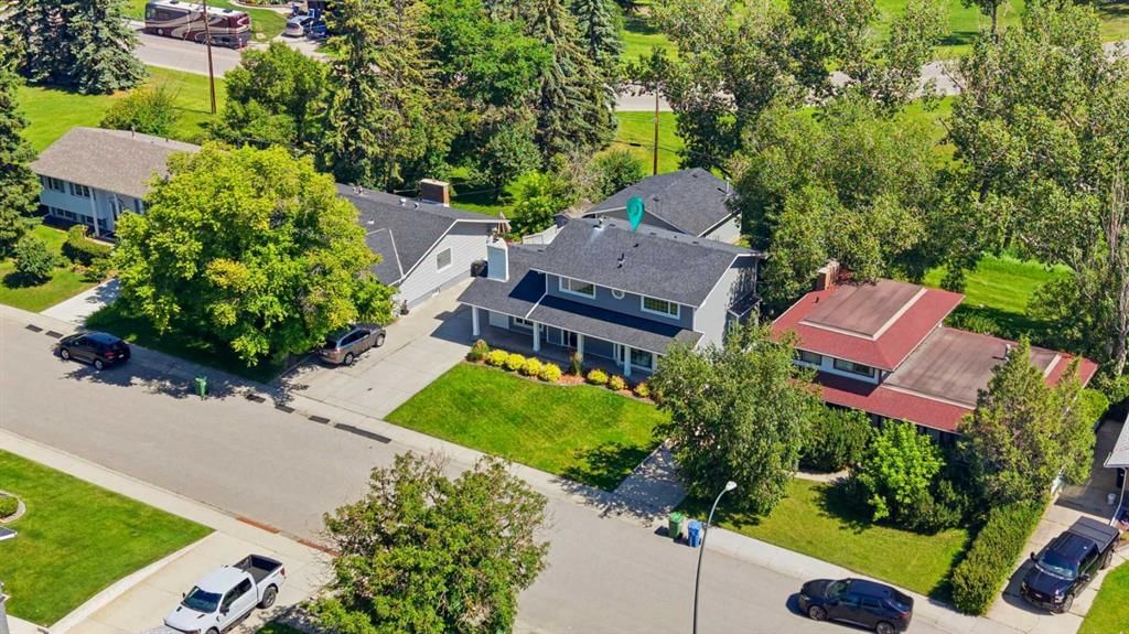 20 Mapleglade Close SE, Calgary — photo 2 of 49