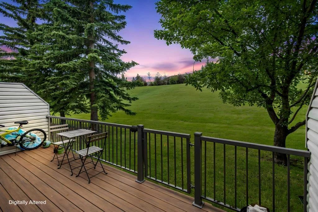 17 Patina Park SW, Calgary — main listing photo