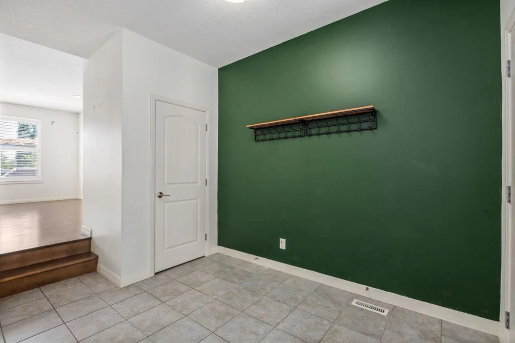 31 Chaparral Valley Way SE, Calgary — photo 4 of 44