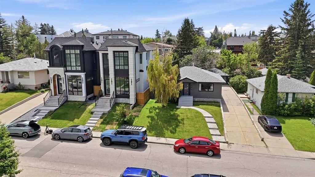 2119 22 Avenue SW, Calgary — main listing photo