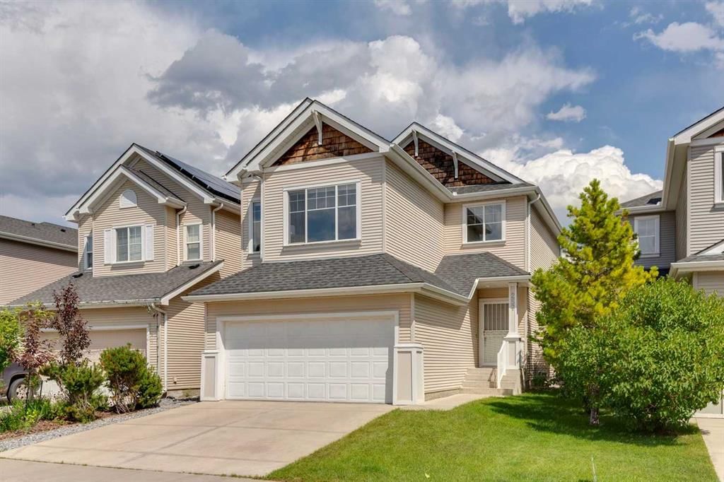 257 Cougartown Circle SW, Calgary — recently sold home