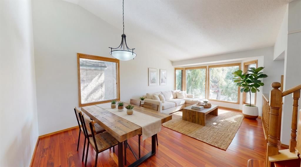 60 Sunmeadows Court SE, Calgary — photo 4 of 41