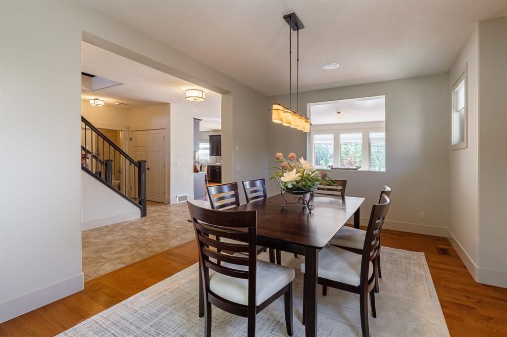 412 Aspen Glen Place SW, Calgary — photo 5 of 50