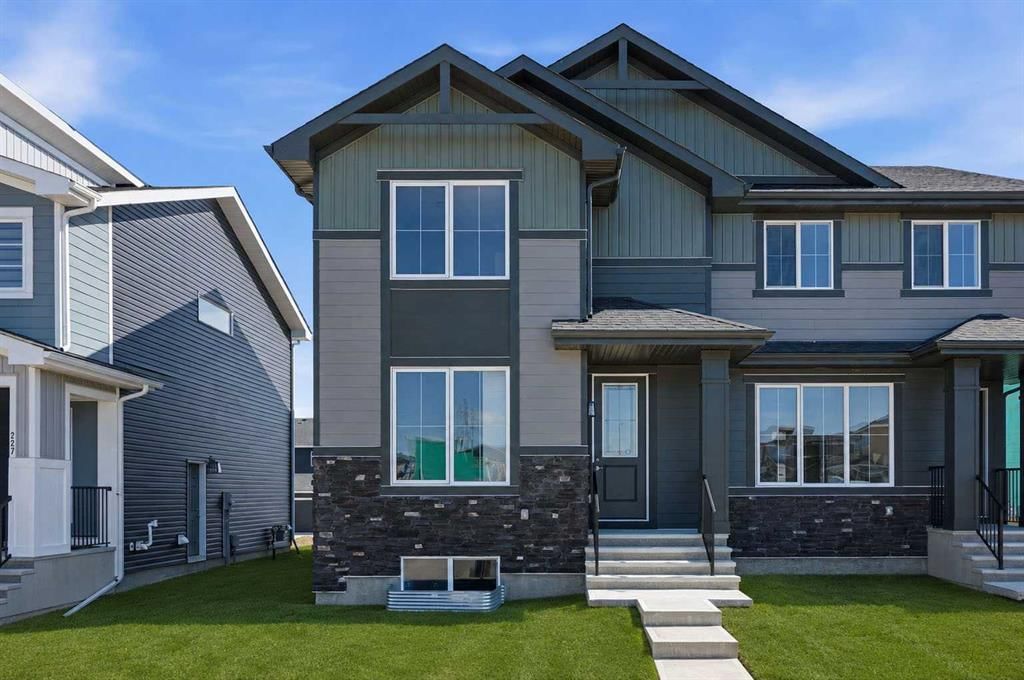231 Waterford Heights, Chestermere — photo 2 of 25