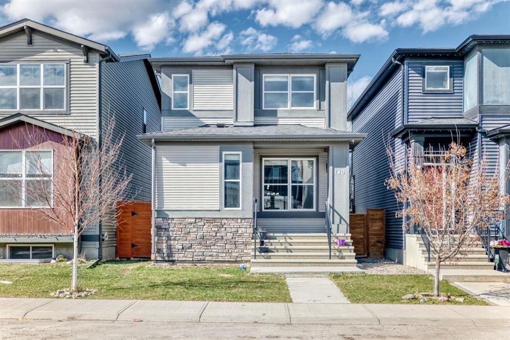 140 Howse Avenue NE, Calgary — main listing photo