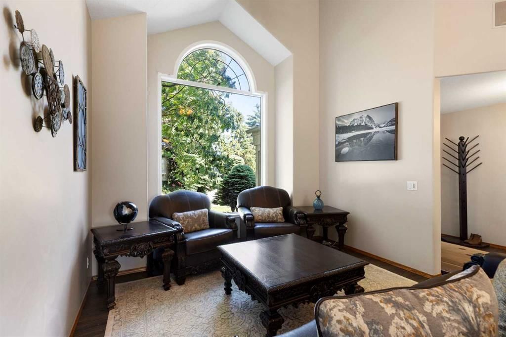 51 Mckenzie Lake Crescent SE, Calgary — photo 5 of 50