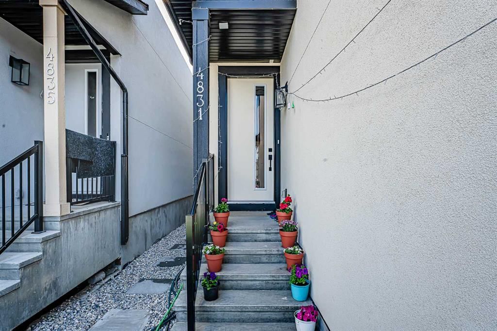 4831 87 Avenue NE, Calgary — photo 2 of 40
