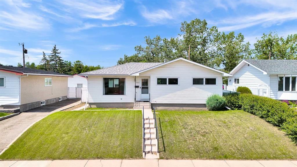 5247 Thomas Street NE, Calgary — main listing photo
