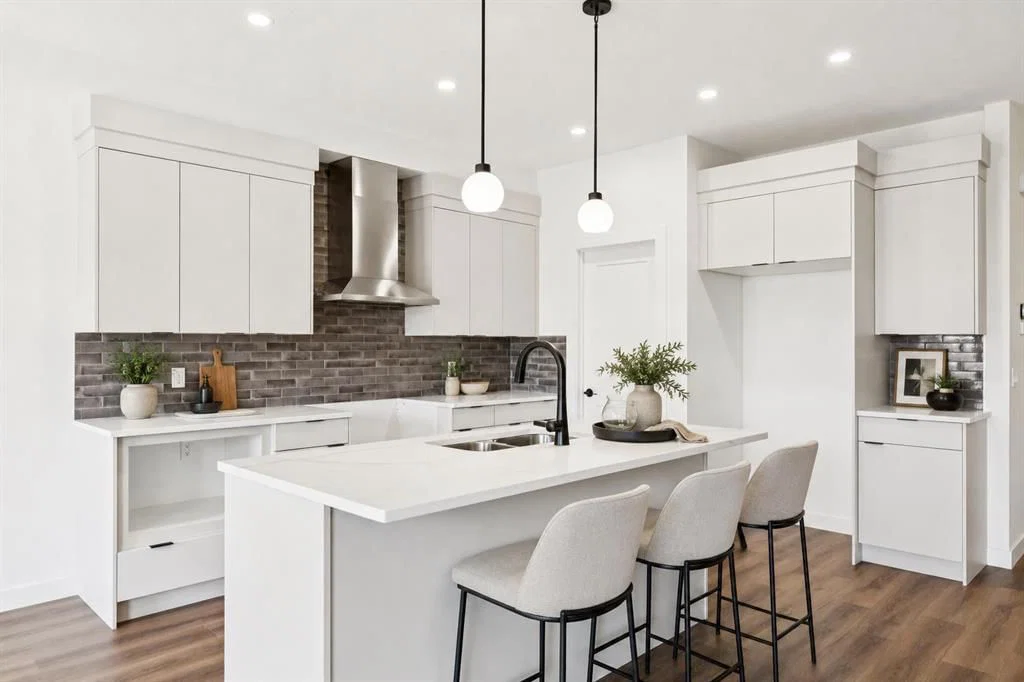 89 Heritage Park, Cochrane — main listing photo