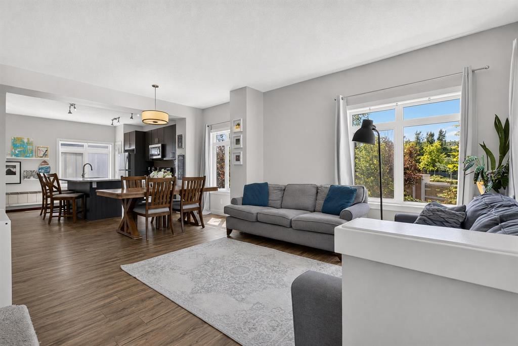 97 Sage Bluff Gate NW, Calgary — photo 4 of 43