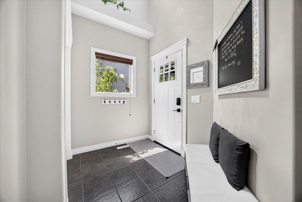13 Covepark Bay NE, Calgary — photo 2 of 50