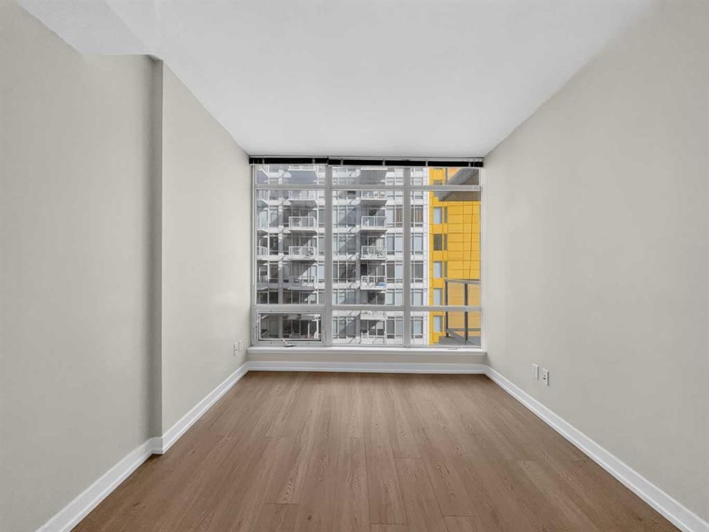 1103, 3830 Brentwood Road NW, Calgary — photo 4 of 45