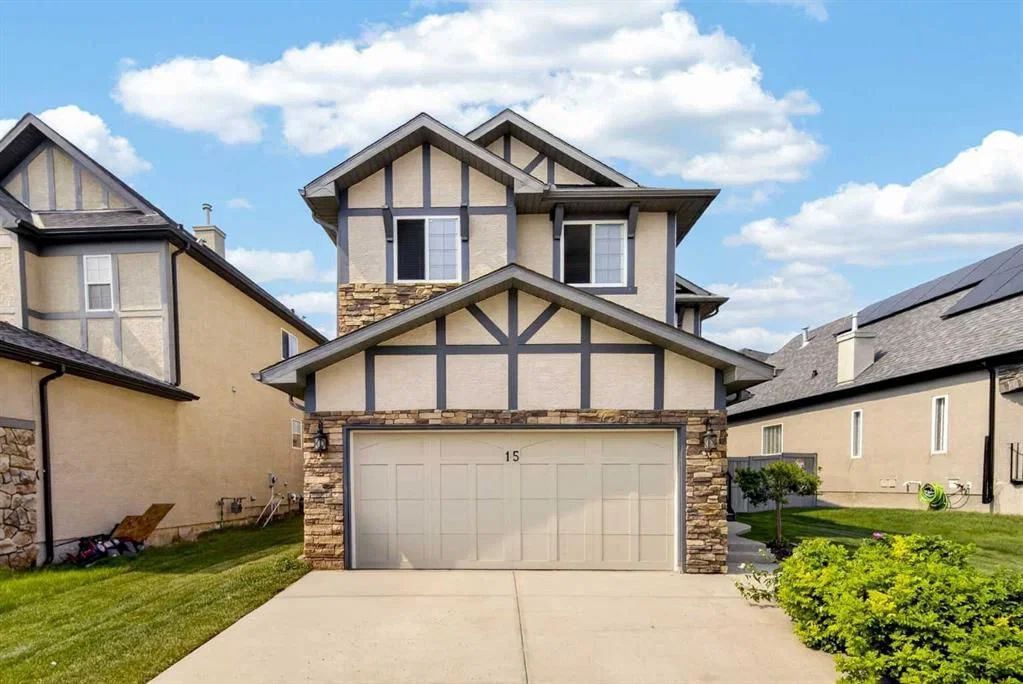15 Sherwood Common NW, Calgary — main listing photo