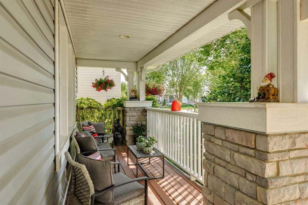 316 Prestwick Terrace SE, Calgary — photo 3 of 50