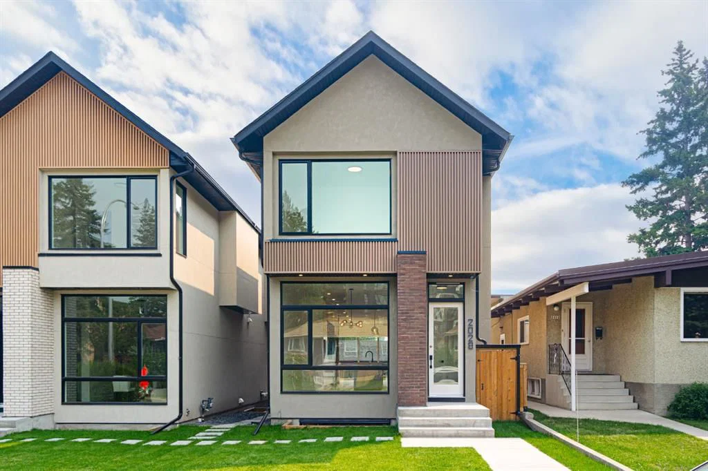 2028 36 Street SW, Calgary — main listing photo