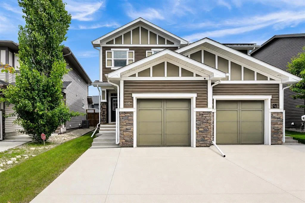 40 Legacy Glen Street SE, Calgary — main listing photo