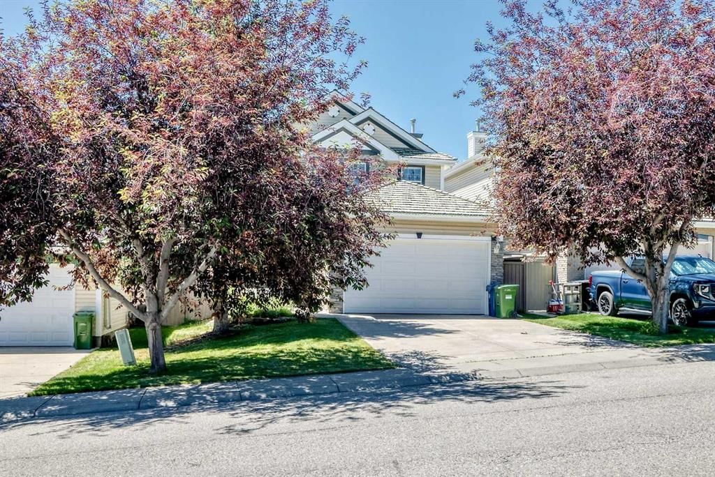 3767 Springbank Drive SW, Calgary — photo 3 of 44