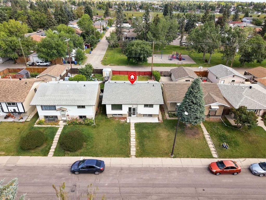 4108 13 Avenue NE, Calgary — photo 2 of 42