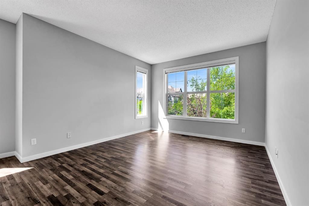 124, 130 New Brighton Way SE, Calgary — photo 4 of 32