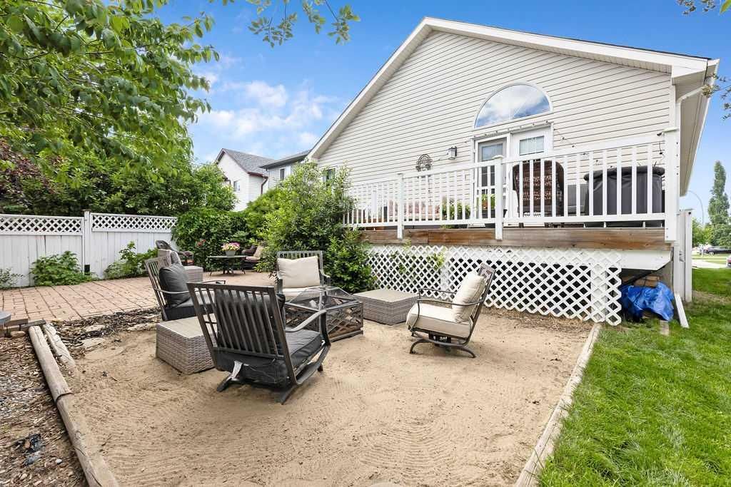 209 Coventry Circle NE, Calgary — photo 3 of 46