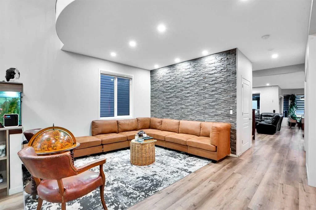 119 Panton Landing NW, Calgary — photo 4 of 40