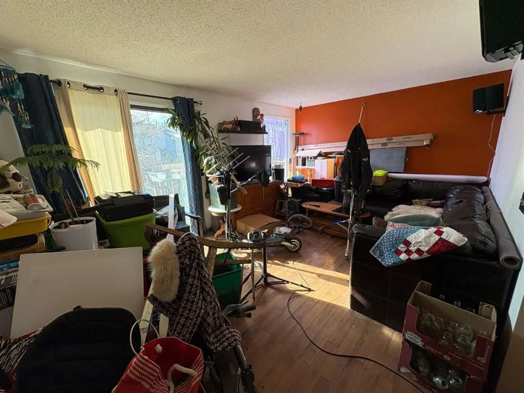 1419 Ranchlands Road NW, Calgary — photo 3 of 9