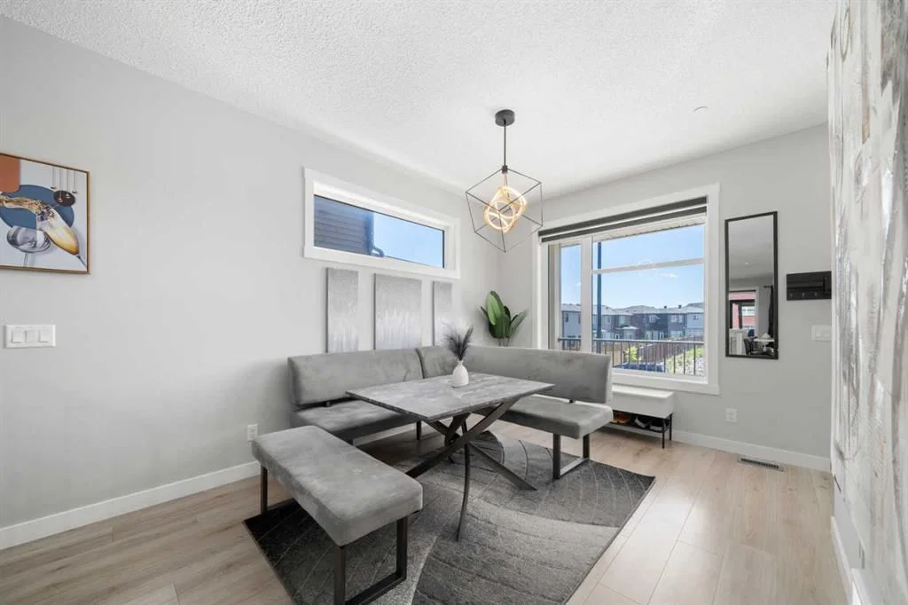 45 Herron Mews NE, Calgary — photo 4 of 31