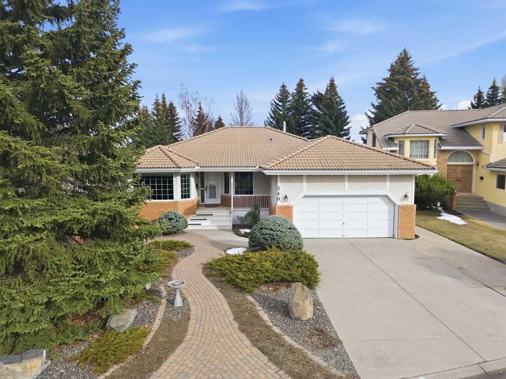 240 Varsity Estates Terrace NW, Calgary — main listing photo