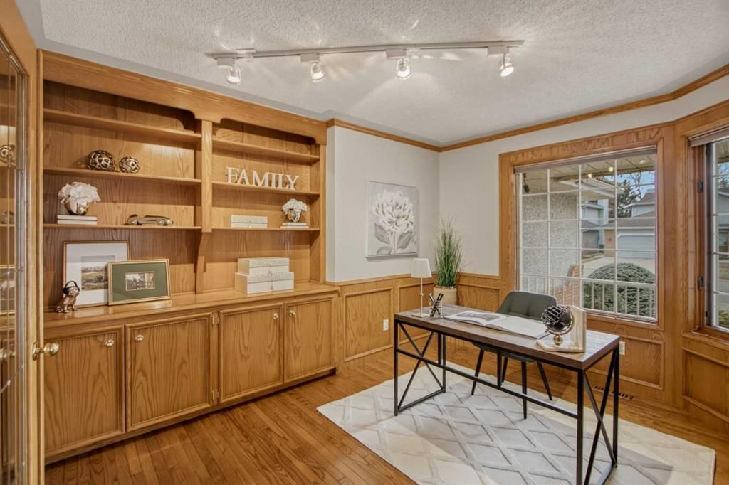 240 Varsity Estates Terrace NW, Calgary — photo 5 of 49